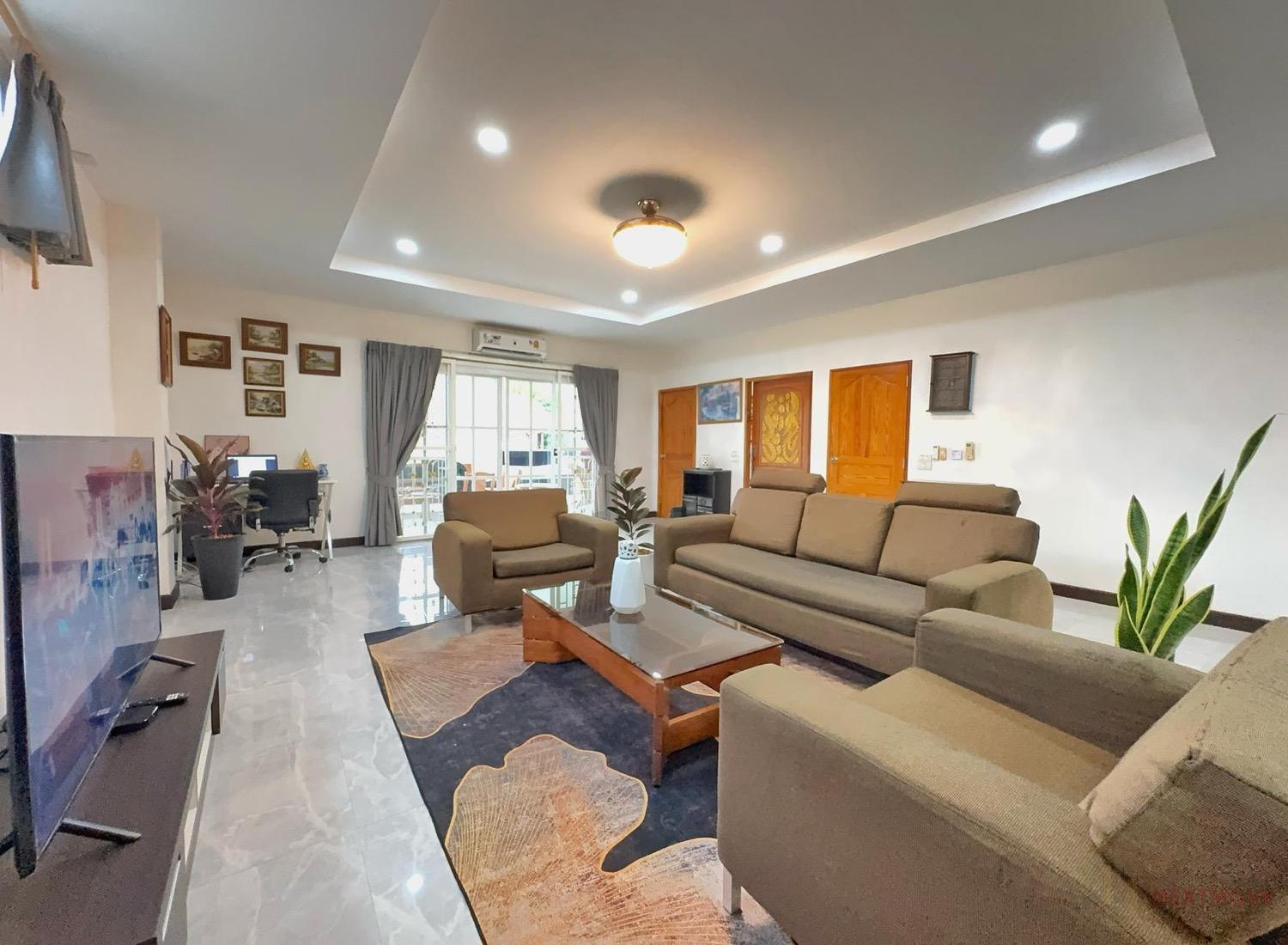 WhatsApp Image 2568-05-31 at 22.17.02 (1)