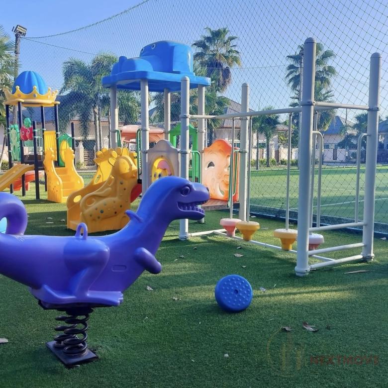 780