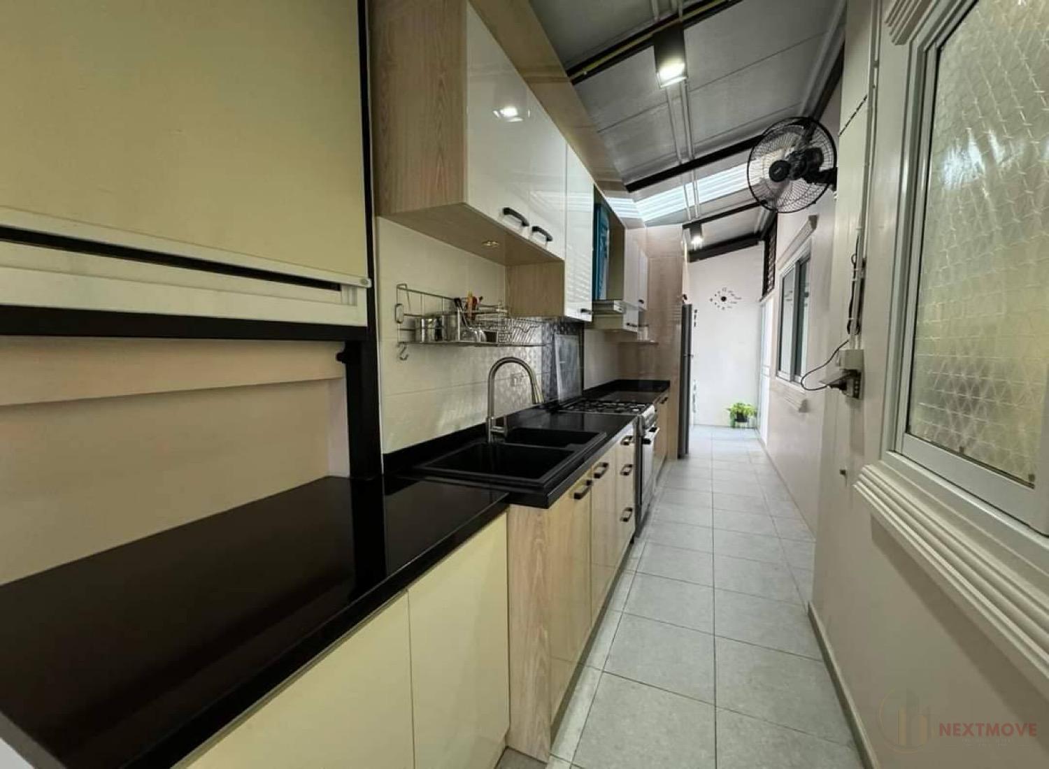 509602958_1936241343872653_5064867872804293918_n