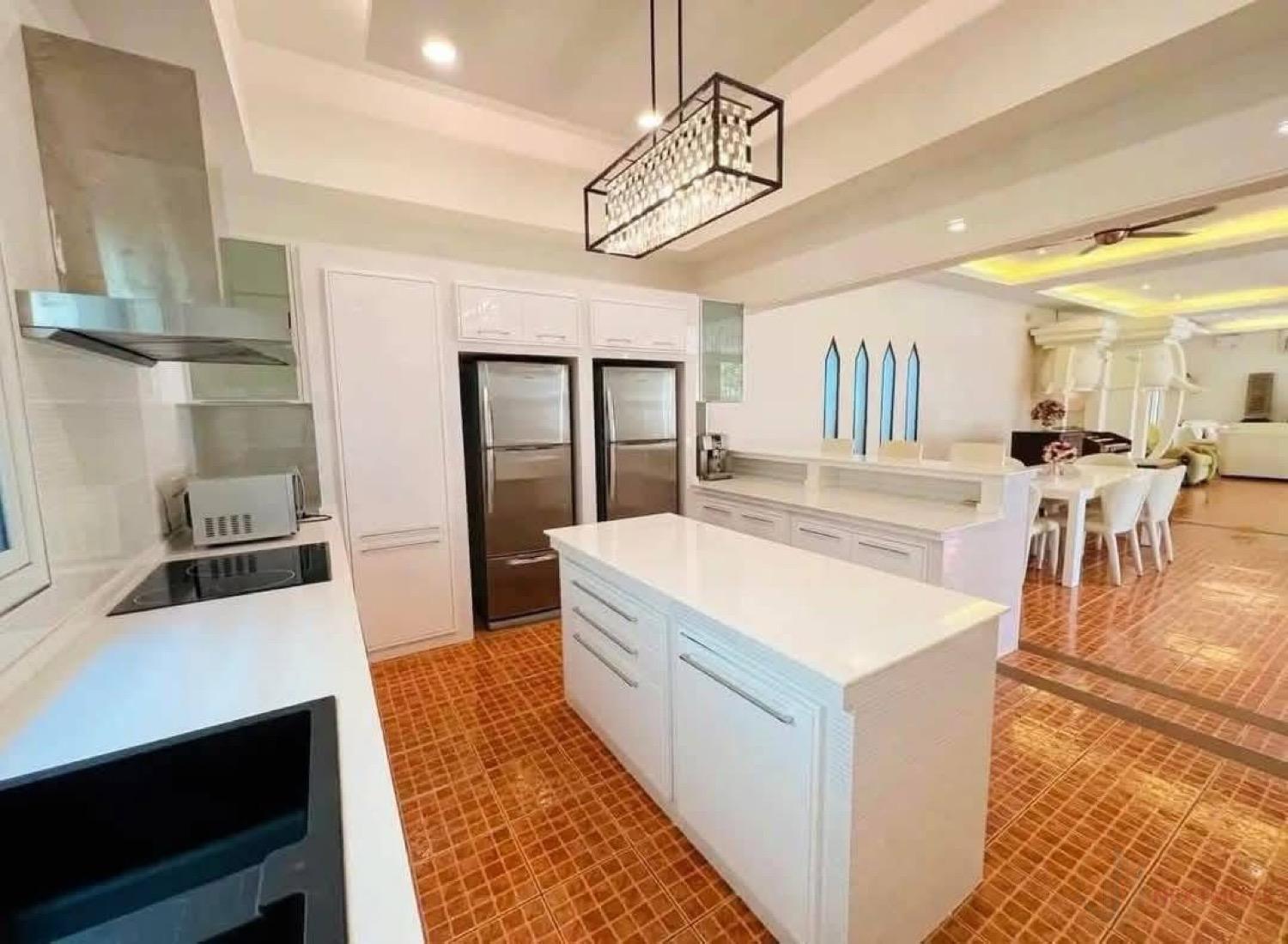 515930240_10228485761350910_4448903677127260172_n