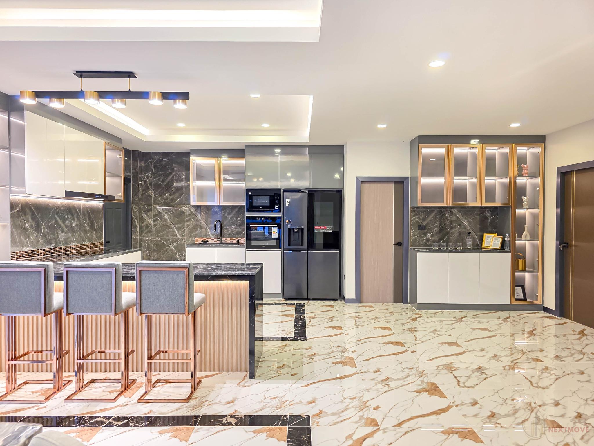 518310832_1323083653153669_272050973406604745_n