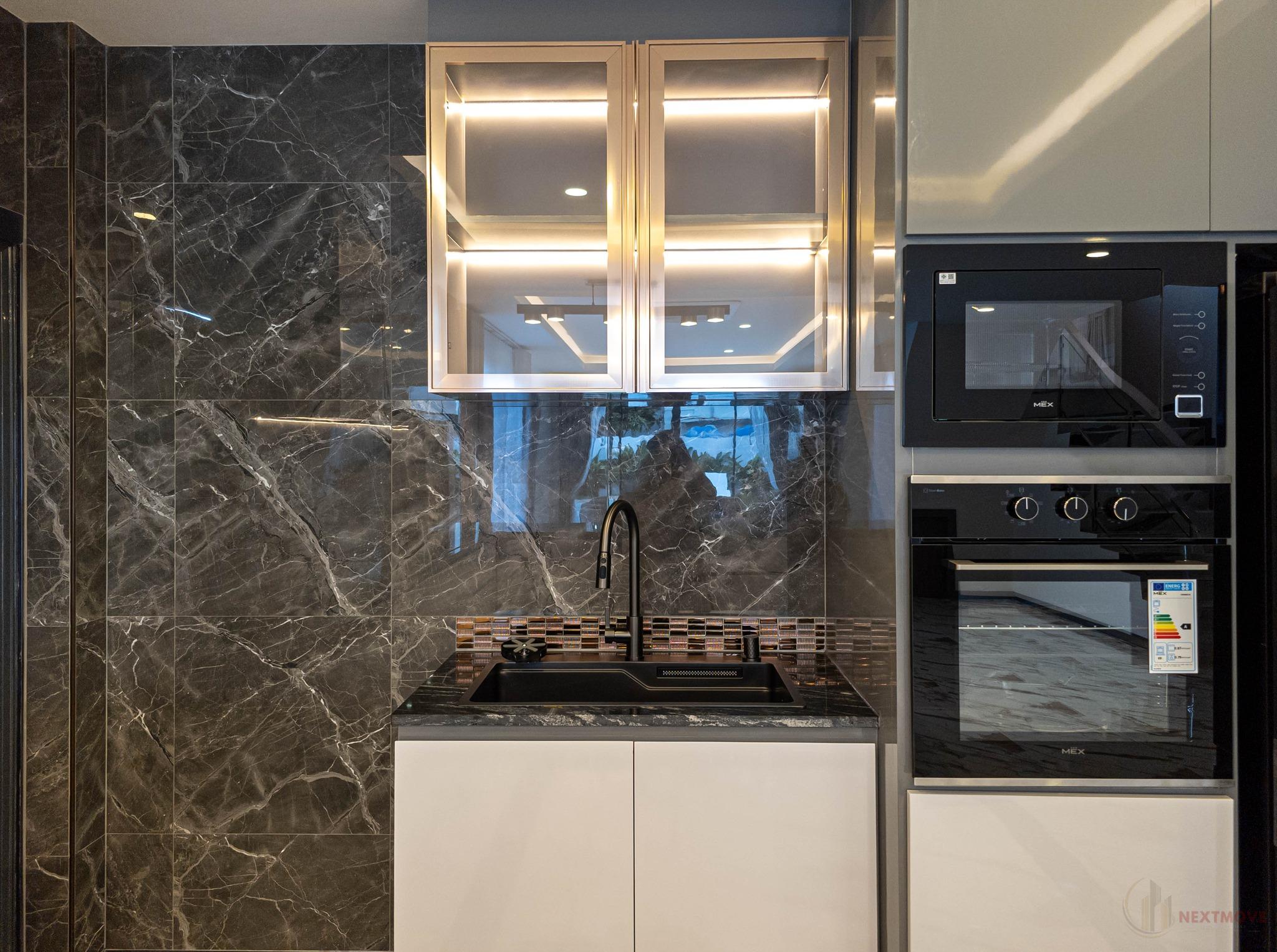 518328799_1323083673153667_7835439256862656967_n