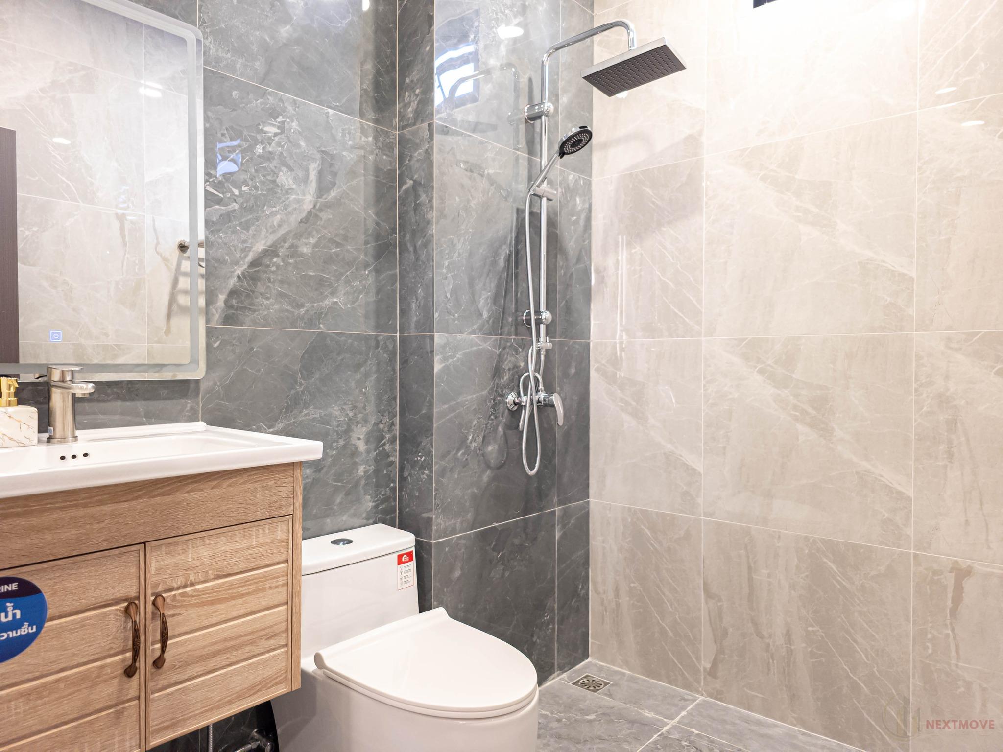 518334352_1323084923153542_6893728827414901411_n