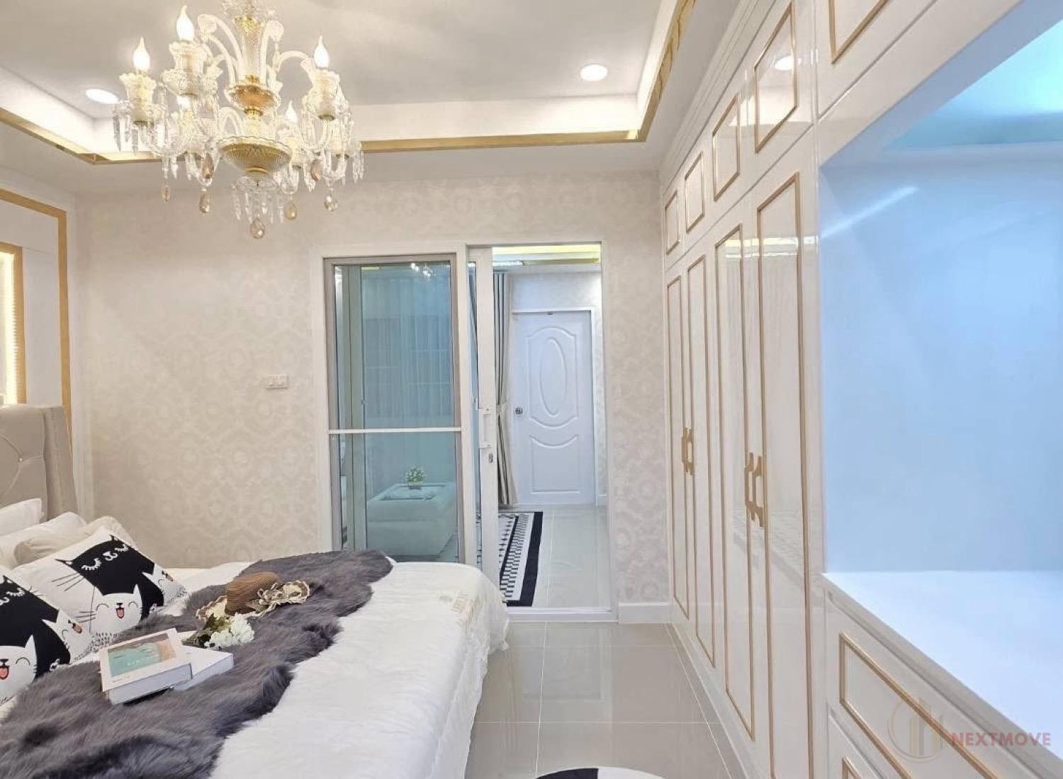 518384261_122112299966932412_4293282096848427784_n