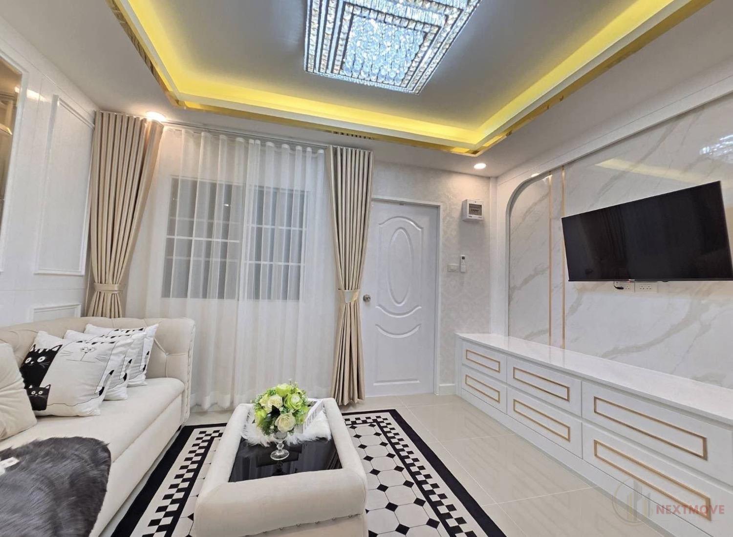 518390016_122112299894932412_952561272137243775_n