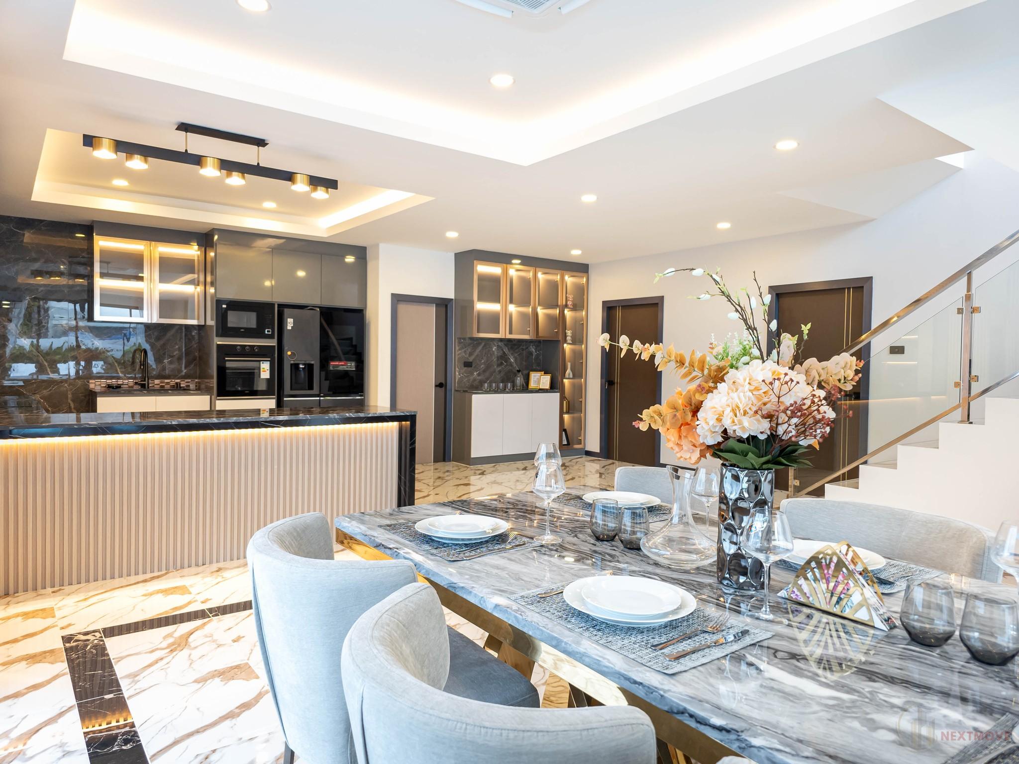 518390031_1323082296487138_6136177058390359055_n