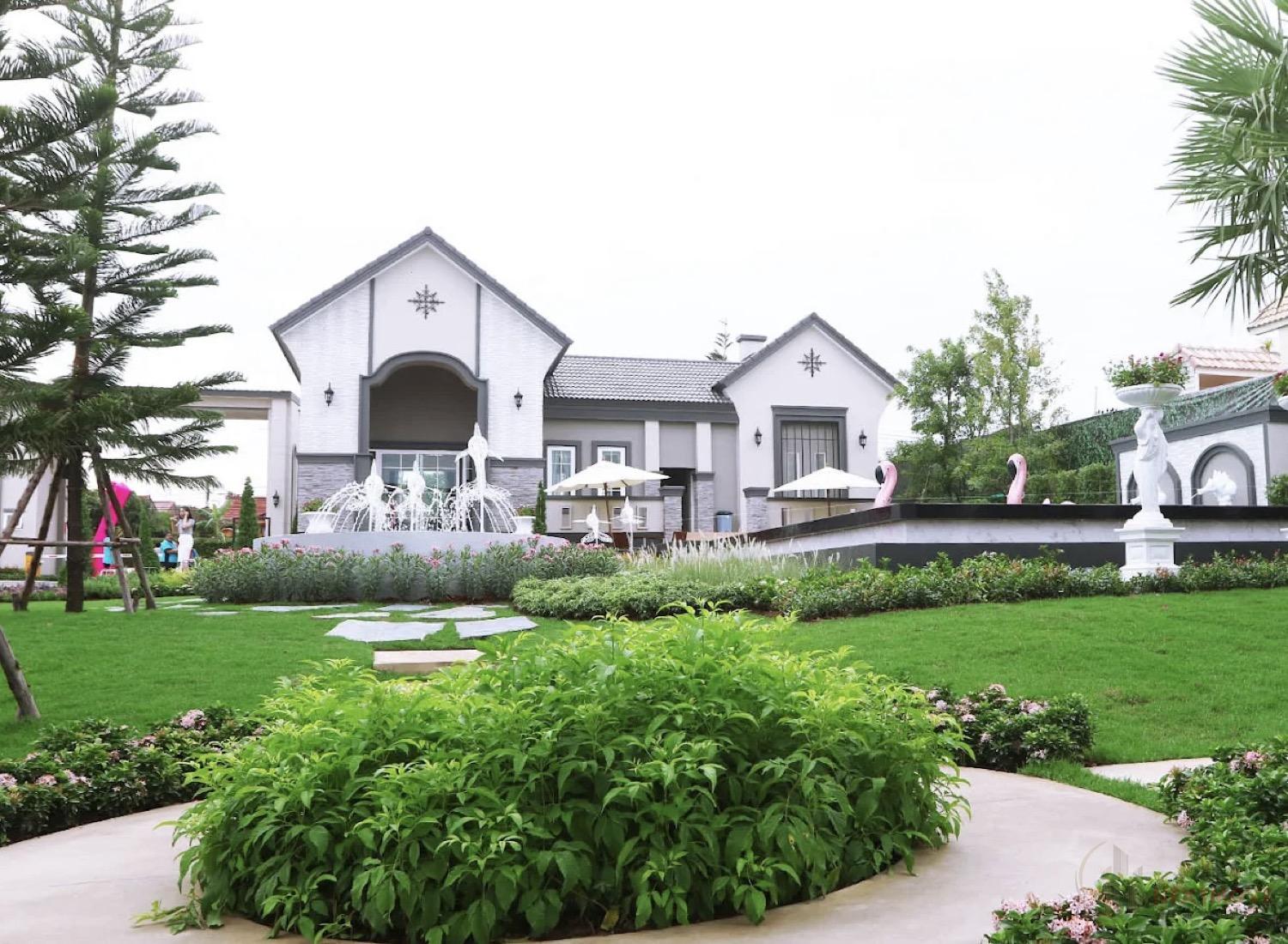 ทาวน์โฮม โกลเด้น ทาวน์ พัทยาใต้-สุขุมวิท 4