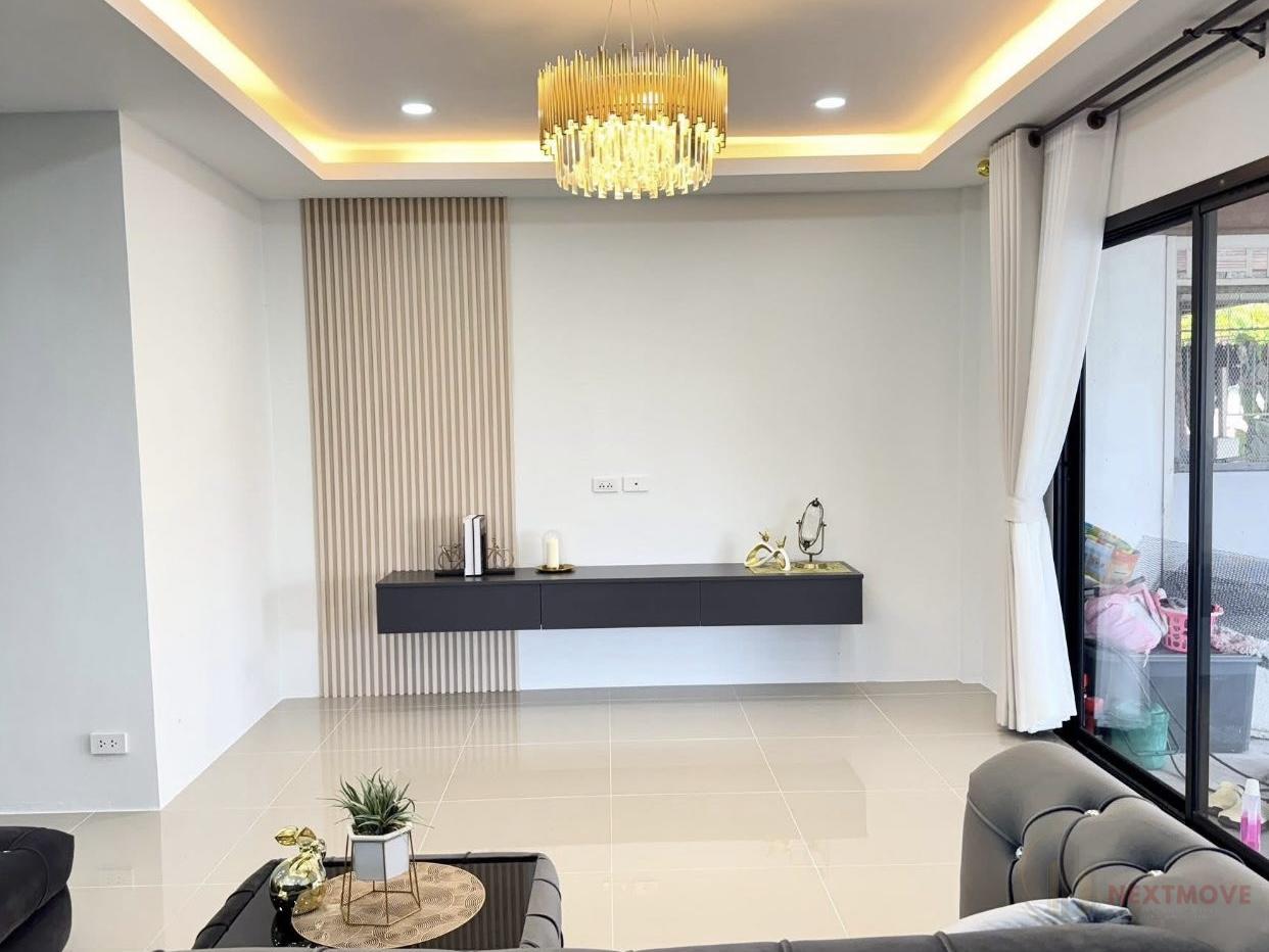 517988992_3281793338636011_4082579144479679672_n