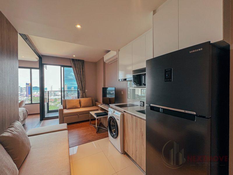 522919039_1933558724146839_2118052140962918545_n