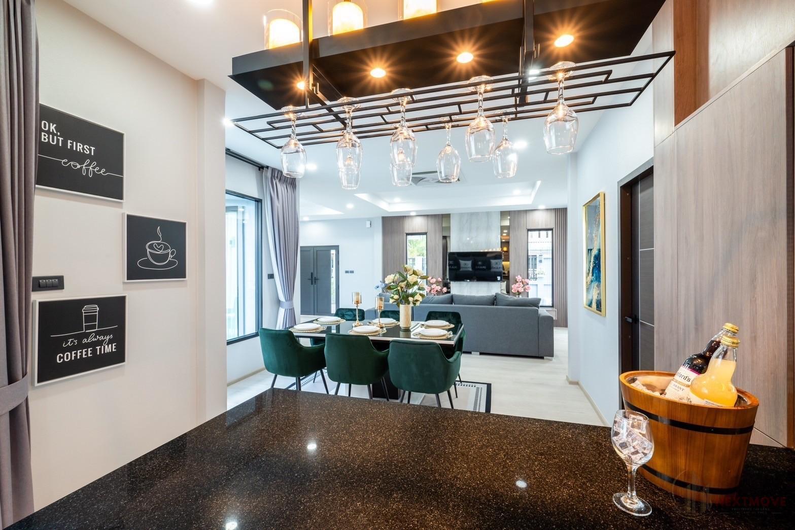 LINE_ALBUM_1. สยามเพลส (ขาย 9.9 MB)_250820_15